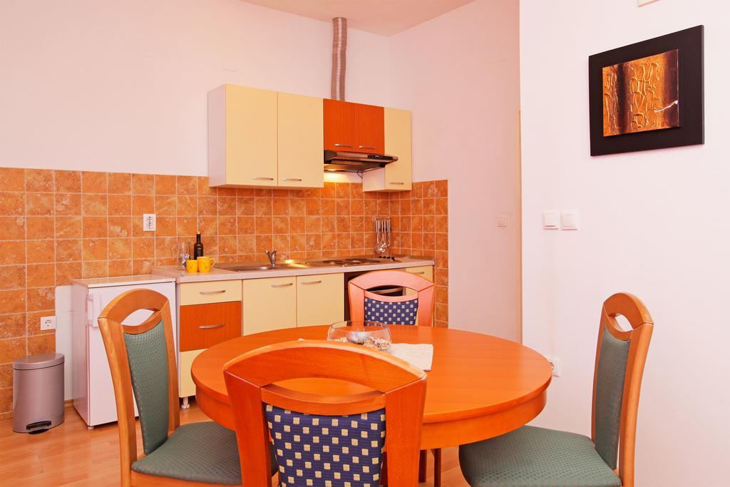 Guest House Kod Peskarije Vela Luka Værelse billede