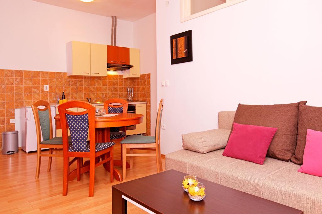 Guest House Kod Peskarije Vela Luka Værelse billede